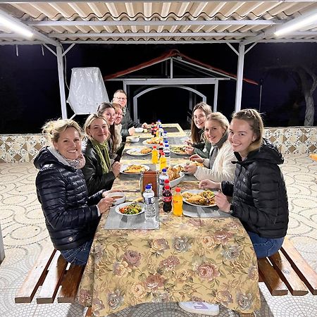 Mavi Cennet Camping Caravan Kızılot Exteriör bild