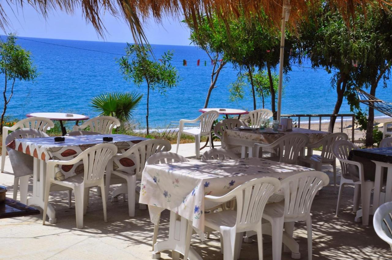 Mavi Cennet Camping Caravan Kızılot Exteriör bild